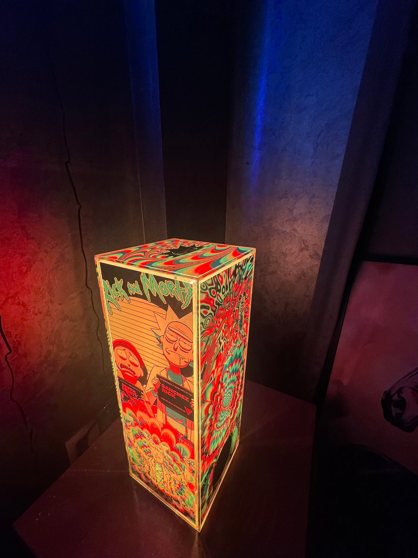 Rick and morty (led Trippy speaker )